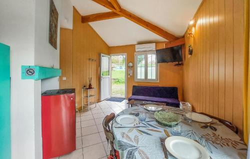 Maurens House | 2 Bedroom Cozy Home In Eyraud-Crempse-Maurens