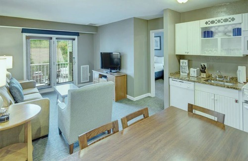 Hancock Condo | 2 Bedroom Deluxe Condo at Bentley Brook, Jiminy Peak Ski Mountain!