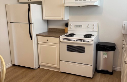 Terra Nova Apartment | 2 Bedroom Executive Apartment near Airport - Airport Manor Unit #2