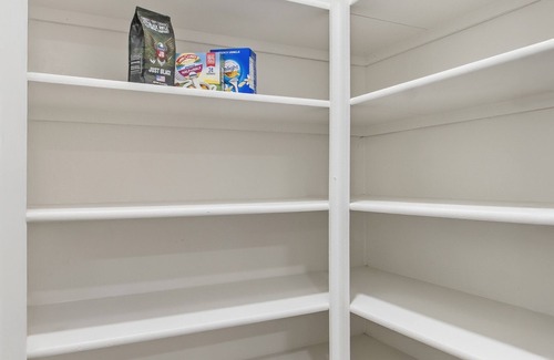 South Scottsdale Condo | 2 Bedroom Fresh remodel, High end furnishings, walk to Old town Scottsdale.