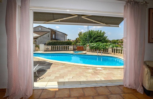 Aleria House | 2 bedroom gorgeous home in Aleria