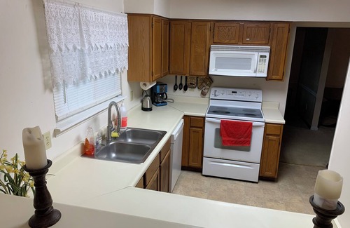 Lawrenceville House | 2-bedroom house in welcoming Lawrenceville with WiFi, fitness room, AC