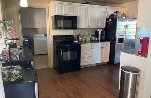 Oklahoma City House | 2 Bedroom house near Lake Hefner!