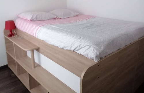 Seychalles House | 2 bedroom house near Clermont-Fd classified 2*