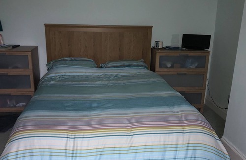 Halifax House | 2 bedroom house with easy access to Pennines