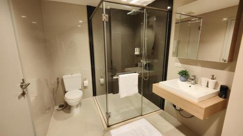 Phaya Yen Apartment | 2 Bedroom Khaoyai Poolsuite by Nancy