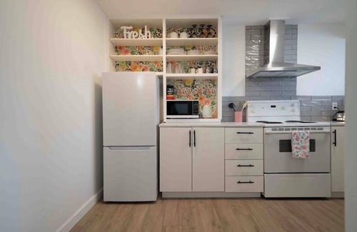 Canyon Meadows Apartment | 2 bedroom King Suite Located Near Fish Creek