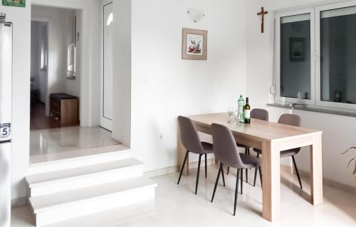 Barbat na Rabu Apartment | 2 Bedroom Lovely Apartment In Barbat