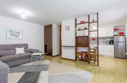 Municipality of Omisalj Apartment | 2 bedroom lovely apartment in Omisalj