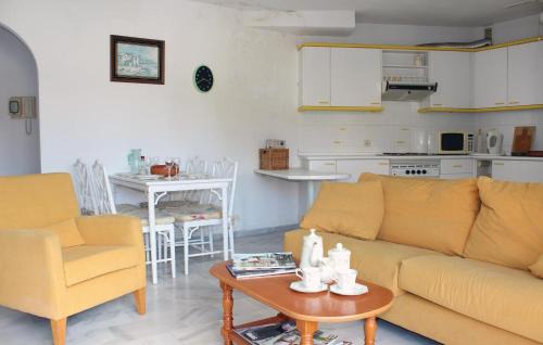 Estepona Apartment | 2 Bedroom Lovely Apartment In Estepona