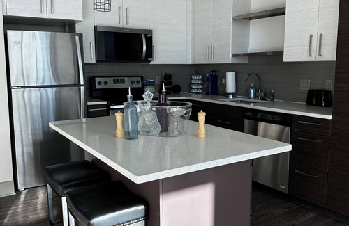 SoNo Condo | 2-bedroom luxury condo in heart of Downtown Atlanta