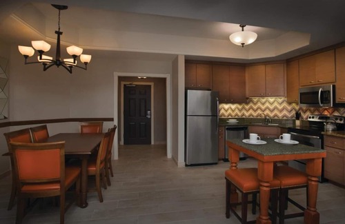 Deer Valley Resort | 2 Bedroom - Marriott Summit Watch - Walk to Town Lift & Full Access to Resort!