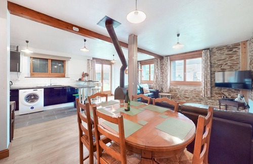 Tournieres House | 2 bedroom nice home in Tournières