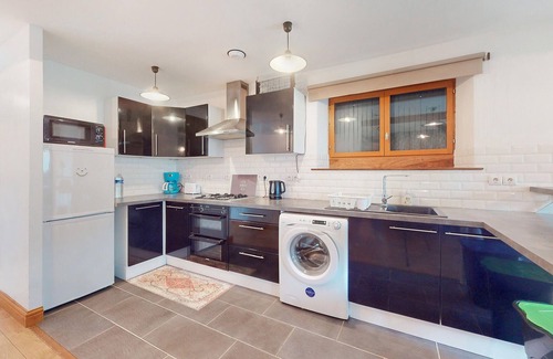 Tournieres House | 2 bedroom nice home in Tournières