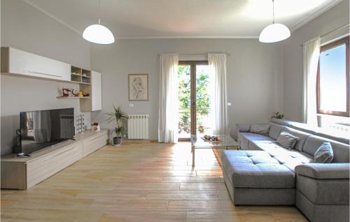 Pescia House | 2 Bedroom Nice Home In Pescia