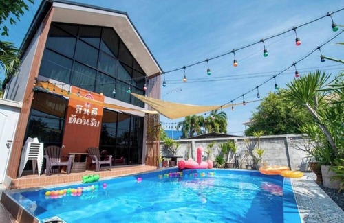 Bang Sare House | 2 Bedroom Pool Villa for Groups or Friends(B2)