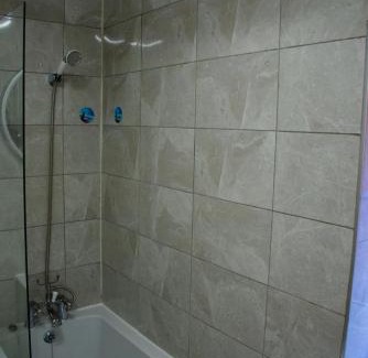 Luton Apartment | 2 Bedroom semi-detached house Luton