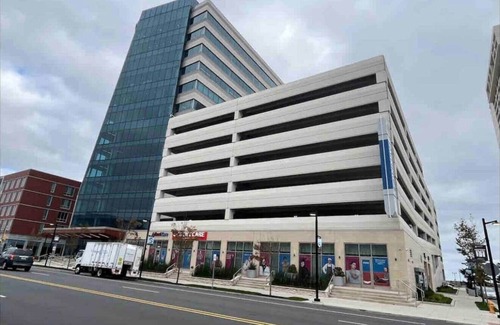 Atlantic City Apartment | 2 bedroom ,Steps to beach & boardwalk a4
