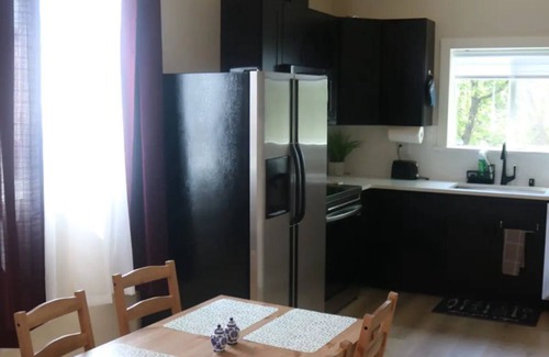 Vancouver House | 2-bedroom vacation home just 13 minutes drive to Moda Center