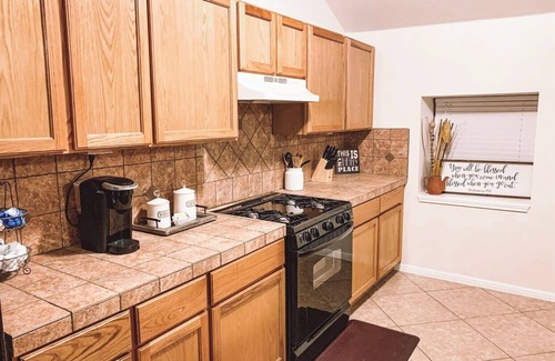 Arsenal House | 2-bedroom vacation home, steps to the San Antonio River