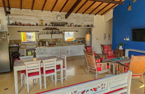 Jimbaran Villa | 2 bedroom villa + swimming pool near Balangan beach