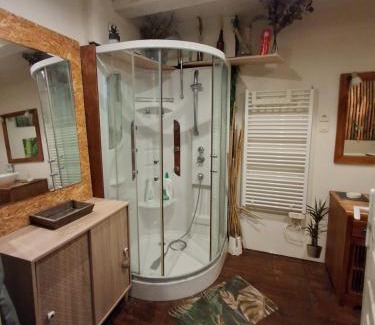 Cuxac-dʼAude Apartment | 2 bedroom village house, reversible air conditioning