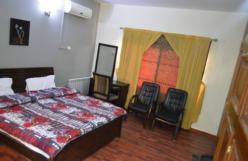 Islamabad House | 2 Bedroom with extra single bed