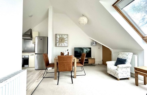 Truro Apartment | 2 bedroomed duplex apartment in a quiet and convenient attractive setting.n