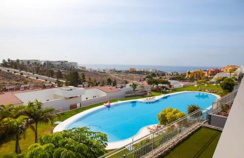 Costa Adeje Apartment | 2 Bedrooms Apartment In Magnolia Golf Resort, La Caleta