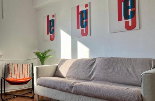 Craiova Apartment | 2 Bedrooms Apartment In The Heart Of The City