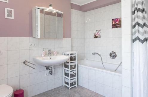 Westerburg Apartment | 2 Bett Ferienwohnung Rose