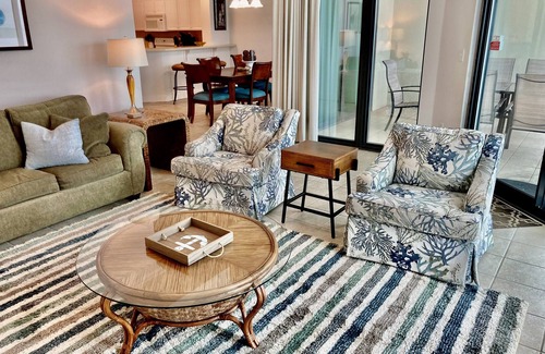 Ono Island Apartment | 2 BR/2.5 BA Condo on the 10th Floor! In Walking Distance to Flora Bama!