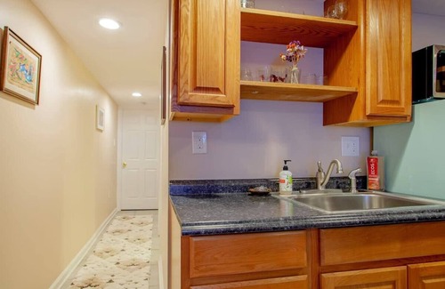 Langdon Apartment | 2-BR City Retreat/Peace, Privacy & Parking!