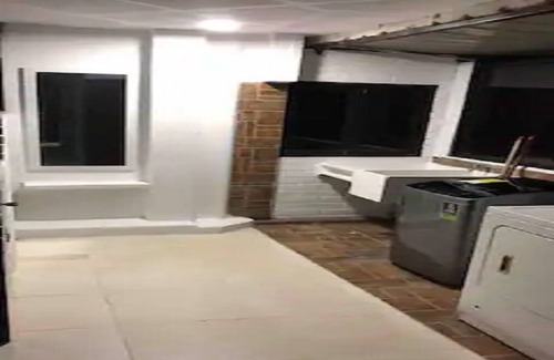 Cali Apartment | 2 BR + OFFICE - Amplio apartamento completamente renovado , iluminado y moderno