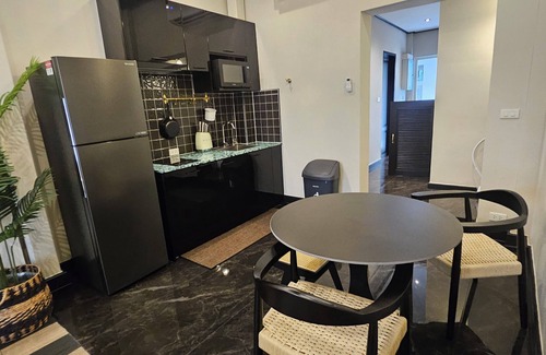 Samphanthawong House | 2 BR Soho house Lux |Walk to Chinatown|MRT|Pier