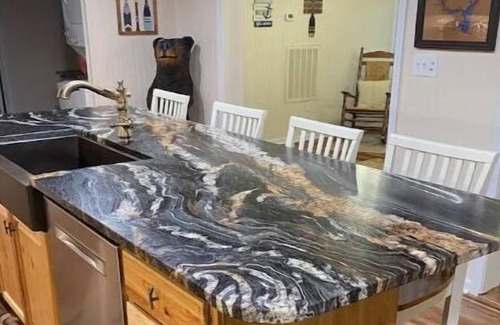 Townville Cabin | 2 cabins Lake Hartwell near Clemson and Greenville