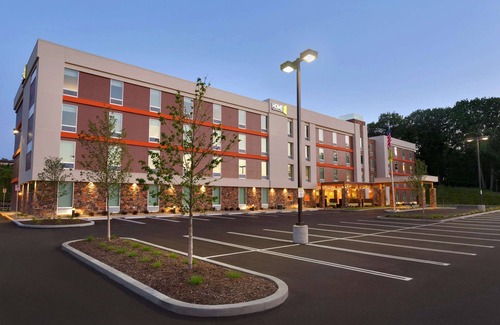 McCandless Township Apartment | 2 Connecting Suites at a Hotel