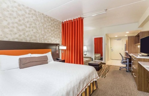 Newtonville Hotel | 2 Convenient Units w/Free Breakfast, Pets Allowed. Near Six Mile Waterworks