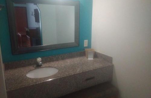 Livingston Apartment | 2 Double Beds Hotel Studio 212