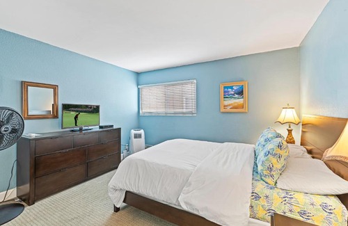 Yorktown Apartment | 2 Huntington Retreat 2 Bed
