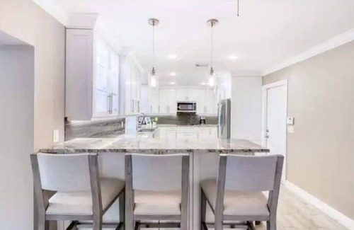 Survey Creek House | 2 King Suites, Pool & Shuffleboard, Dock Access!