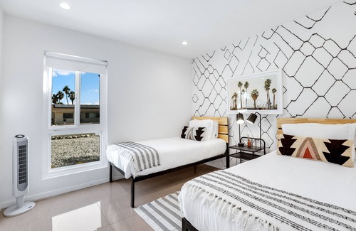 Desert Park Estates House | 2 Living Rooms / Fireplace / Yoga Deck / Spa Heat Included