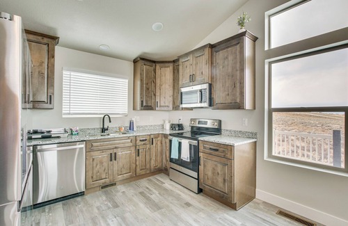 Sweetwater House | 2 Mi to Bear Lake: Mtn-View Gem in Garden City