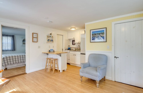 Wellfleet Cottage | 2 Mi to Coastline: Cozy Wellfleet Escape w/Deck
