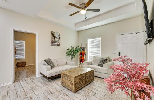 Pharr Apartment | 2 Mi to DHR Health Commuter-Friendly Pharr Apt