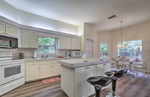 Lecanto House | 2 Mi to Golfing: Luxe House w/Lanai + Pool