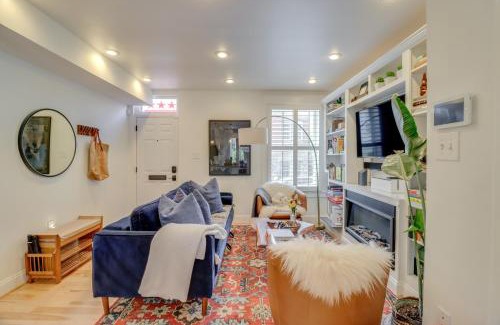 Le Droit Park House | 2 Mi to National Mall Stunning Townhome with Patio!