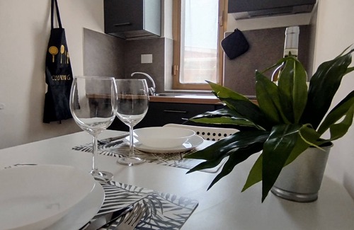 Fiumicino House | 2 minutes from the sea and all services. 9 minutes by car from the airport
