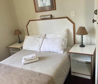King William's Town House | 2 Oaks Guest House