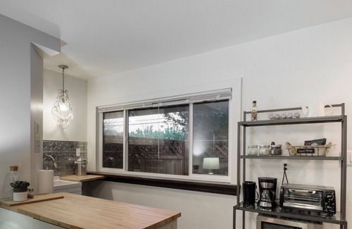 Harrison Hot Springs Hotel | 2 person jacuzzi suite with fireplace and kitchenette